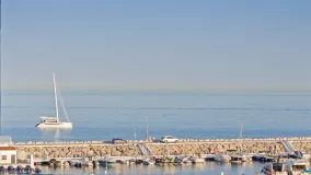 Apartment for sale in Marbella - Puerto Banus with 5 bedrooms
