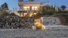 Costabella, villa con 6 dormitorios en venta