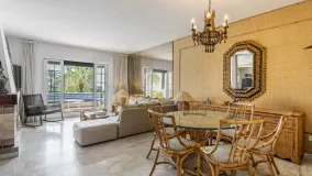 Ático en venta en Puente Romano II de 2 dormitorios