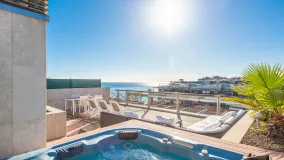 For sale 2 bedrooms penthouse in Guadalpin Banus