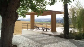 Buy villa with 4 bedrooms in Ronda