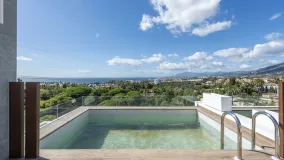 For sale town house with 6 bedrooms in Rio Real Golf