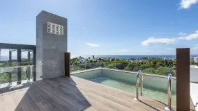 For sale town house with 6 bedrooms in Rio Real Golf