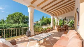 Se vende villa en Paraiso Alto