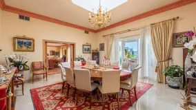 Se vende villa en Paraiso Alto