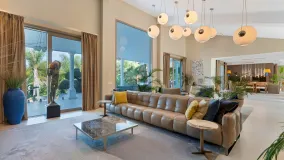 For sale Guadalmina Baja villa with 6 bedrooms