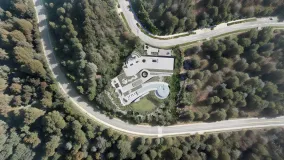 Buy 7 bedrooms villa in Sotogrande Alto