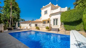 Villa for sale in El Rosario with 5 bedrooms
