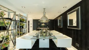 Las Brisas, villa con 7 dormitorios a la venta