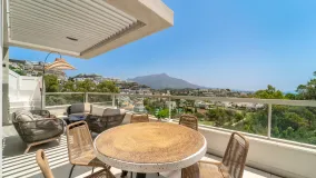 Duplex penthouse for sale in La Quinta with 3 bedrooms