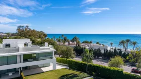 Villa de 3 dormitorios a la venta en Vilas 12