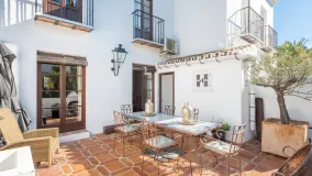 For sale 2 bedrooms town house in Lomas Pueblo