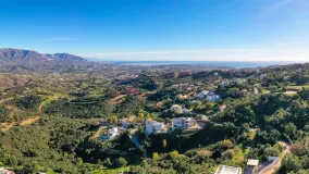 For sale 6 bedrooms villa in La Mairena