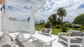 Se vende apartamento planta baja en La Rinconada con 2 dormitorios