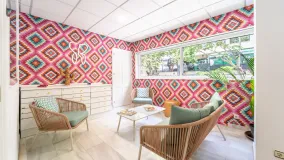 Commercial premises for sale in Marbella Centro with 4 bedrooms