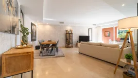 Ground floor apartment for sale in Oasis de Marbella