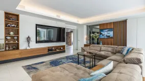 Villa for sale in El Capricho