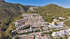 For sale Benahavis town house