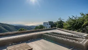 For sale villa in Benahavis with 3 bedrooms