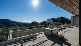 For sale villa in Benahavis with 3 bedrooms