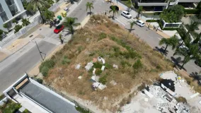 Plot for sale in Cancelada