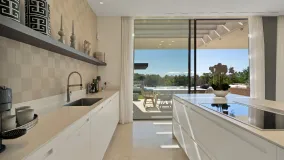 Comprar villa en Benahavis con 5 dormitorios