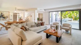 Se vende villa con 5 dormitorios en Marbella Golden Mile