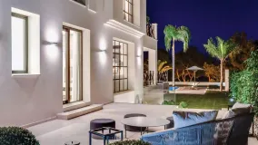 For sale 6 bedrooms villa in Sierra Blanca