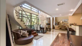 Bungalow for sale in Bahia de Banus with 3 bedrooms