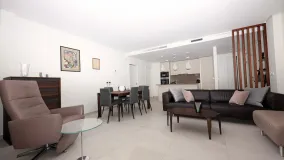 Apartamento a la venta en Benahavis con 2 dormitorios