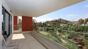 Apartamento a la venta en Benahavis con 2 dormitorios