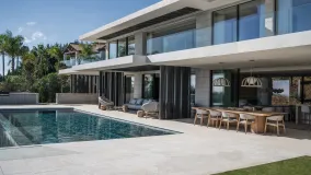 Villa en venta con 6 dormitorios en La Reserva