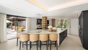 Villa en venta de 5 dormitorios en Las Brisas del Golf