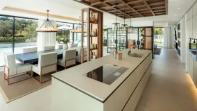 Villa con 5 dormitorios en venta en Las Brisas del Golf