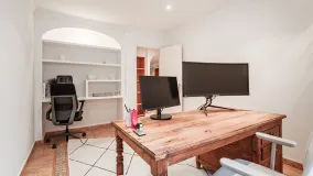 San Pedro de Alcantara 2 bedrooms office for sale