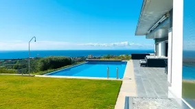 For sale villa in Los Altos de los Monteros