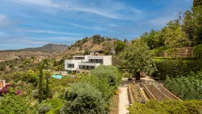 Villa with 8 bedrooms for sale in Malaga - Este