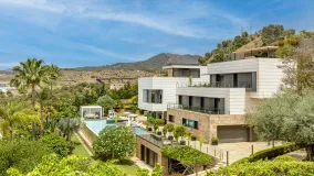 Villa with 8 bedrooms for sale in Malaga - Este