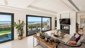Los Altos de los Monteros villa for sale