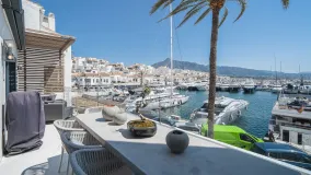 Se vende apartamento en Marbella - Puerto Banus