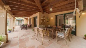 For sale villa with 5 bedrooms in Sotogrande