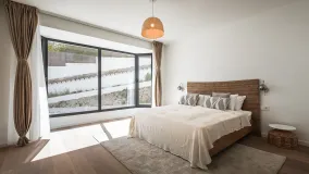 Villa in El Madroñal for sale