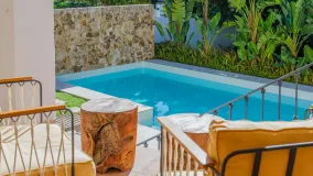 For sale house with 4 bedrooms in Pinares de San Antón