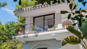 For sale house with 4 bedrooms in Pinares de San Antón