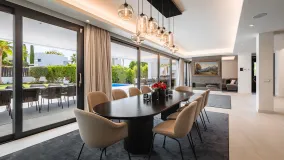 For sale Los Olivos villa with 7 bedrooms