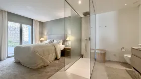 For sale 3 bedrooms ground floor apartment in 9 Lions Residences