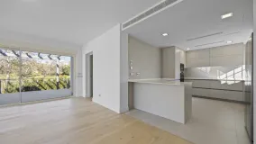 Villa for sale in Guadalmina Alta