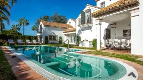 Buy Sotogrande Costa villa with 7 bedrooms