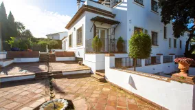 Buy Sotogrande Costa villa with 7 bedrooms