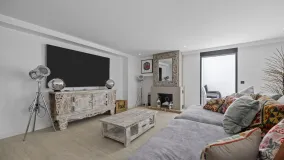 Villa en venta con 5 dormitorios en Guadalmina Alta